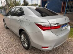 TOYOTA COROLLA XRS 2.0 /2019 MENEGHINI VEÍCULOS ARROIO DO MEIO / Carros no Vale