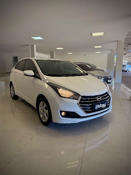 HYUNDAI HB20S 1.6 COMFORT STYLE 16V 2015/2016 MALAGGI VEÍCULOS ENCANTADO / Carros no Vale