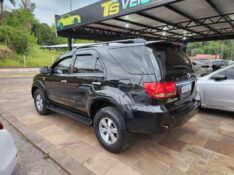 TOYOTA HILUX SW4 SRV D4-D 4X4 3.0 TDI DIES AUT 2006/2006 TS VEÍCULOS ANTA GORDA / Carros no Vale