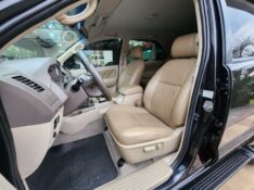 TOYOTA HILUX SW4 SRV D4-D 4X4 3.0 TDI DIES AUT 2006/2006 TS VEÍCULOS ANTA GORDA / Carros no Vale