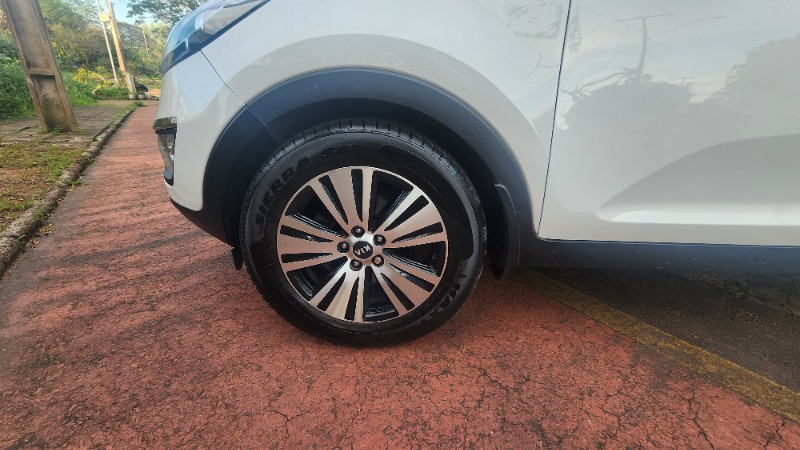 KIA SPORTAGE SPORTAGE EX 2.0 16V/ 2.0 16V FLEX AUT. 2015/2015 FERNANDO AUTOMÓVEIS | REVENDA DE CARROS ARROIO DO MEIO ARROIO DO MEIO / Carros no Vale