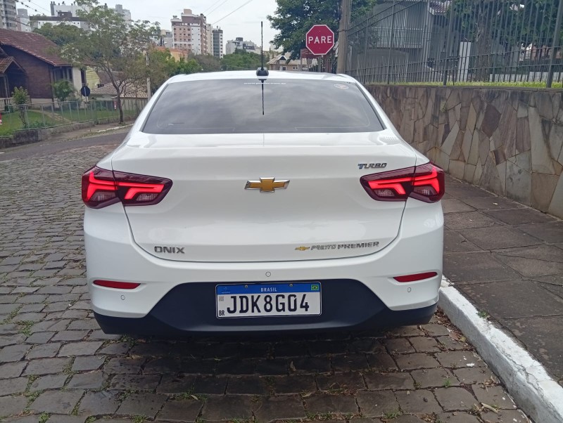 CHEVROLET ONIX PREMIER 2 2024/2025 ALTERNATIVA VEÍCULOS LAJEADO / Carros no Vale
