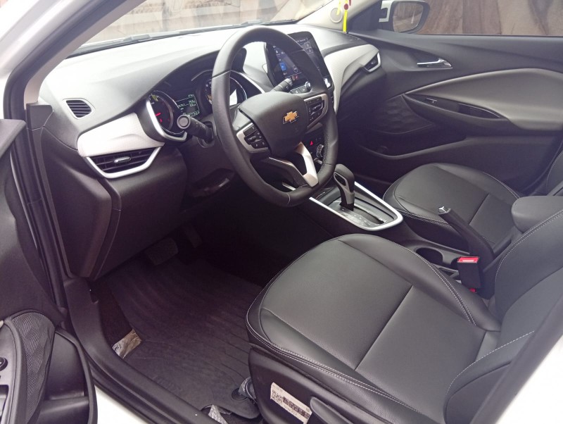CHEVROLET ONIX PREMIER 2 2024/2025 ALTERNATIVA VEÍCULOS LAJEADO / Carros no Vale