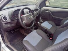 FORD KA 1.0 FLEX 2011/2012 ALTERNATIVA VEÍCULOS LAJEADO / Carros no Vale