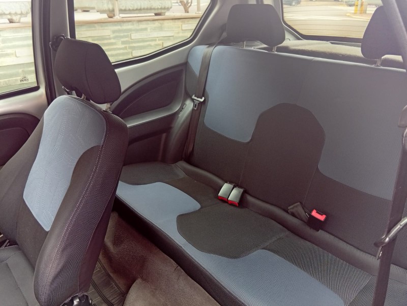 FORD KA 1.0 FLEX 2011/2012 ALTERNATIVA VEÍCULOS LAJEADO / Carros no Vale