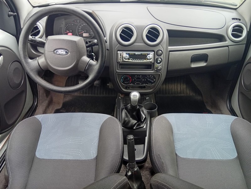 FORD KA 1.0 FLEX 2011/2012 ALTERNATIVA VEÍCULOS LAJEADO / Carros no Vale