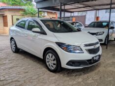 CHEVROLET PRISMA SED. LT 1.4 8V FLEXPOWER 4P 2014/2015 RICARDO VEÍCULOS TEUTÔNIA / Carros no Vale