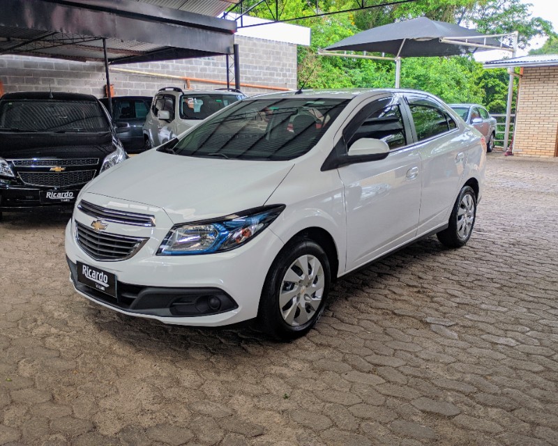 CHEVROLET PRISMA SED. LT 1.4 8V FLEXPOWER 4P 2014/2015 RICARDO VEÍCULOS TEUTÔNIA / Carros no Vale