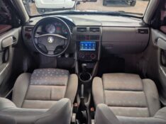 VOLKSWAGEN PARATI 1.8 TOUR 8V 2001/2002 RICARDO VEÍCULOS TEUTÔNIA / Carros no Vale