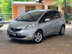 HONDA FIT LX 1.4/ 1.4 FLEX 8V/16V 5P MEC. 2010/2010 RICARDO VEÍCULOS TEUTÔNIA / Carros no Vale