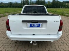 CHEVROLET CORSA PICK-UP ST 1.6 8V /2002 RT 811 VEÍCULOS ARROIO DO MEIO / Carros no Vale