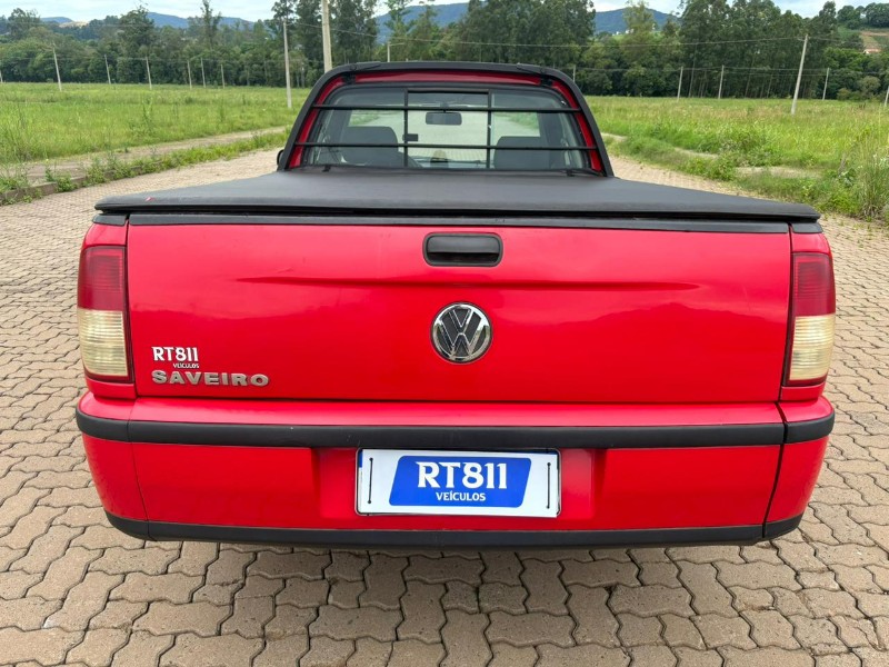 VOLKSWAGEN SAVEIRO 1.6 /2005 RT 811 VEÍCULOS ARROIO DO MEIO / Carros no Vale