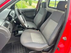 VOLKSWAGEN SAVEIRO 1.6 /2005 RT 811 VEÍCULOS ARROIO DO MEIO / Carros no Vale