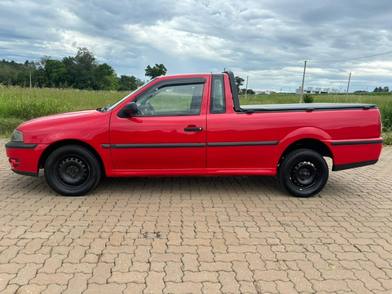 VOLKSWAGEN SAVEIRO 1.6 /2005 RT 811 VEÍCULOS ARROIO DO MEIO / Carros no Vale