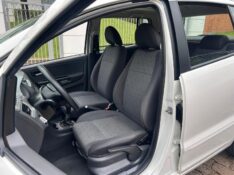 VOLKSWAGEN FOX 1.0 MI 8V TOTAL FLEX 4P 2014/2014 LS MULTIMARCAS VENÂNCIO AIRES / Carros no Vale