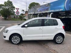 VOLKSWAGEN FOX 1.0 MI 8V TOTAL FLEX 4P 2014/2014 LS MULTIMARCAS VENÂNCIO AIRES / Carros no Vale