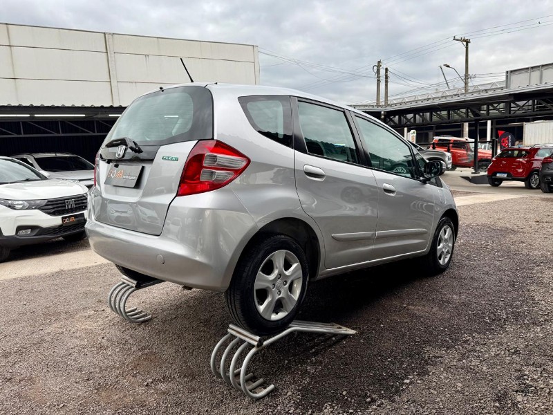 HONDA FIT 1.4 LX 16V FLEX 4P MANUAL 2009/2009 AR MULTIMARCAS VENÂNCIO AIRES / Carros no Vale