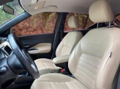 NISSAN KICKS 1.6 SL CVT 2019/2019 ESTAÇÃO DO CARRO ESTRELA / Carros no Vale