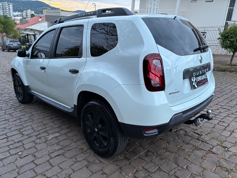 RENAULT DUSTER 1.6 CVT EXPRESSION 2019/2020 COMPLETO VEÍCULOS GUAPORÉ / Carros no Vale