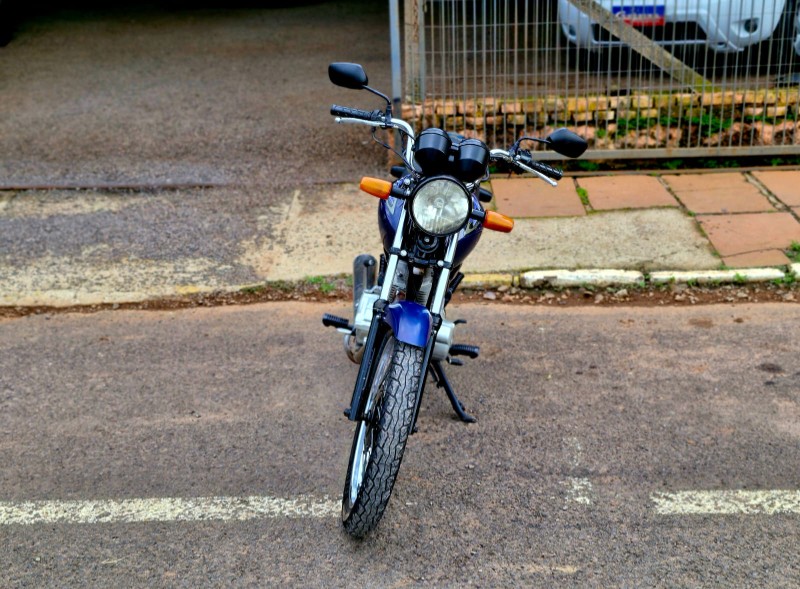 HONDA MOTOS CG 125 TITAN KS 2003/2003 CRUZEIRO MULTIMARCAS CRUZEIRO DO SUL / Carros no Vale