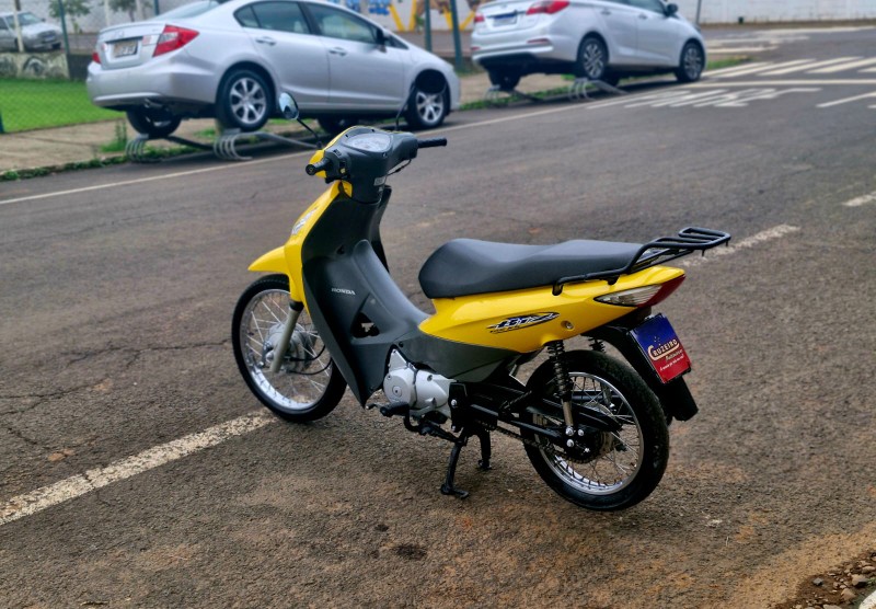 HONDA MOTOS BIZ 125 KS 2008/2008 CRUZEIRO MULTIMARCAS CRUZEIRO DO SUL / Carros no Vale