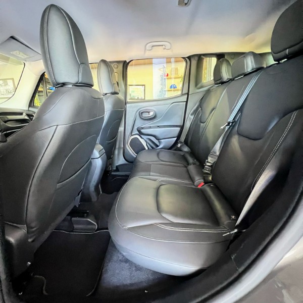 JEEP RENEGADE 1.8 LONGITUDE 16V 2018/2018 JOÃO CARROS MULTIMARCAS GUAPORÉ / Carros no Vale