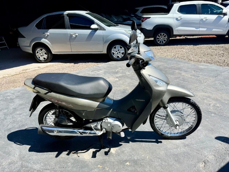 HONDA MOTOS BIZ 125 ES 2008/2008 AR MULTIMARCAS VENÂNCIO AIRES / Carros no Vale