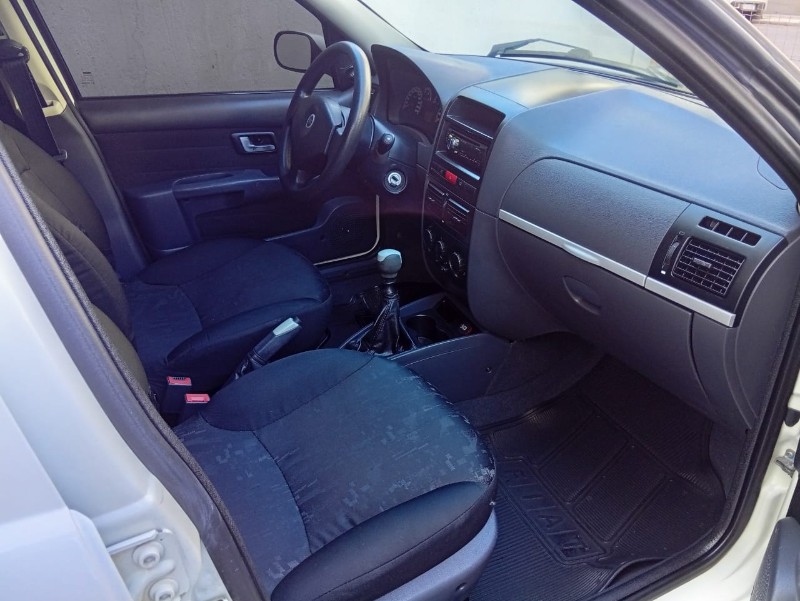 FIAT SIENA ELX 1.3 8V 2004/2005 ALTERNATIVA VEÍCULOS LAJEADO / Carros no Vale
