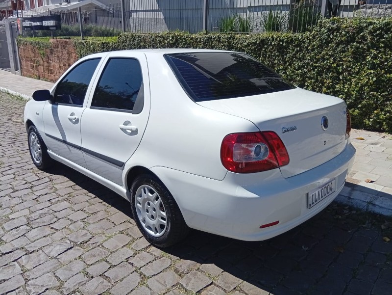 FIAT SIENA ELX 1.3 8V 2004/2005 ALTERNATIVA VEÍCULOS LAJEADO / Carros no Vale