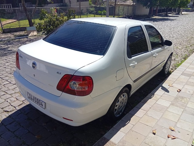 FIAT SIENA ELX 1.3 8V 2004/2005 ALTERNATIVA VEÍCULOS LAJEADO / Carros no Vale