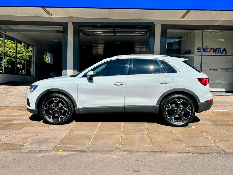 AUDI Q3 1.4 TFSI PRESTIGE PLUS S TRONIC 2021/2024 SÉTIMA VEÍCULOS GUAPORÉ / Carros no Vale