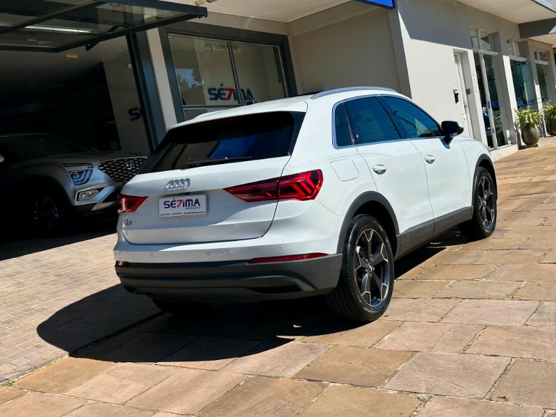 AUDI Q3 1.4 TFSI PRESTIGE PLUS S TRONIC 2021/2024 SÉTIMA VEÍCULOS GUAPORÉ / Carros no Vale