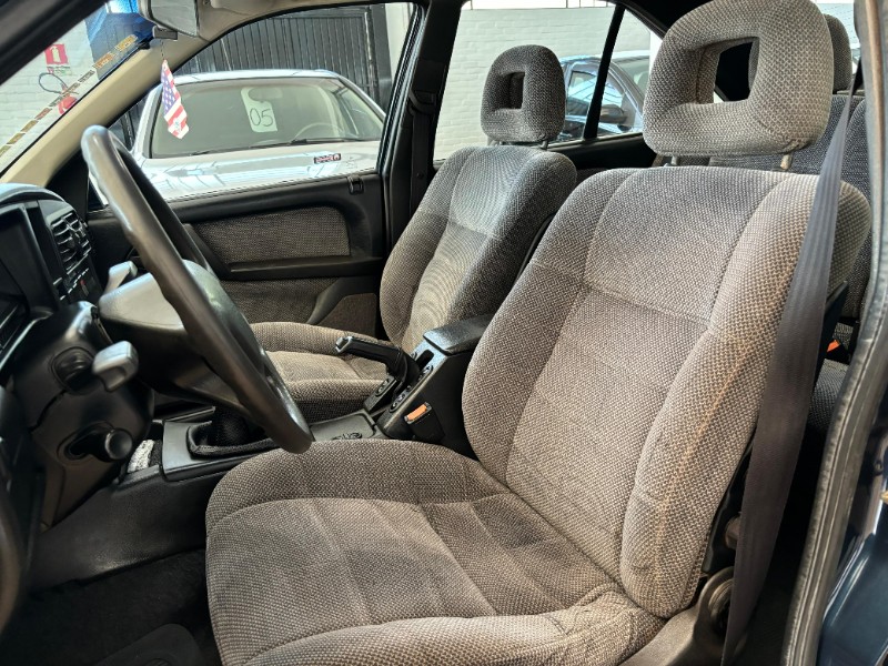 CHEVROLET OMEGA 2.2 GLS 8V /1994 RT 811 VEÍCULOS ARROIO DO MEIO / Carros no Vale