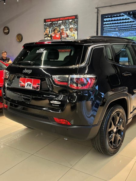 JEEP COMPASS 2.0 LONGITUDE FLEX 2018/2018 JM AUTOMÓVEIS VENÂNCIO AIRES / Carros no Vale