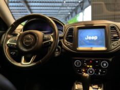 JEEP COMPASS 2.0 LONGITUDE FLEX 2018/2018 JM AUTOMÓVEIS VENÂNCIO AIRES / Carros no Vale