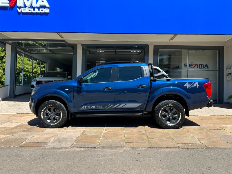 NISSAN FRONTIER ATTACK 2.3 4X4 2021/2022 SÉTIMA VEÍCULOS GUAPORÉ / Carros no Vale