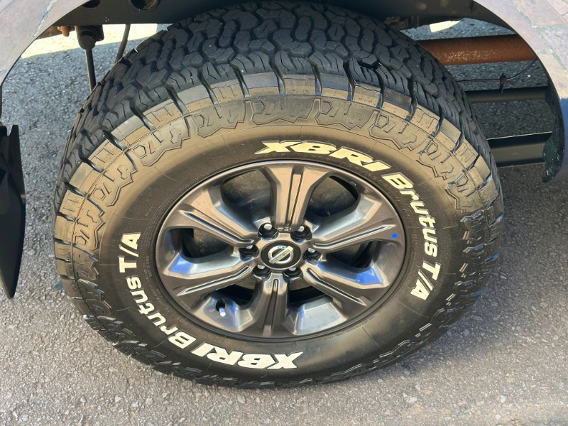 NISSAN FRONTIER ATTACK 2.3 4X4 2021/2022 SÉTIMA VEÍCULOS GUAPORÉ / Carros no Vale