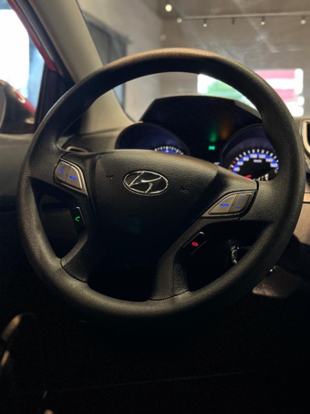 HYUNDAI HB20 1.0 COMFORT PLUS 12V FLEX 4P MANUAL 2014/2014 JM AUTOMÓVEIS VENÂNCIO AIRES / Carros no Vale