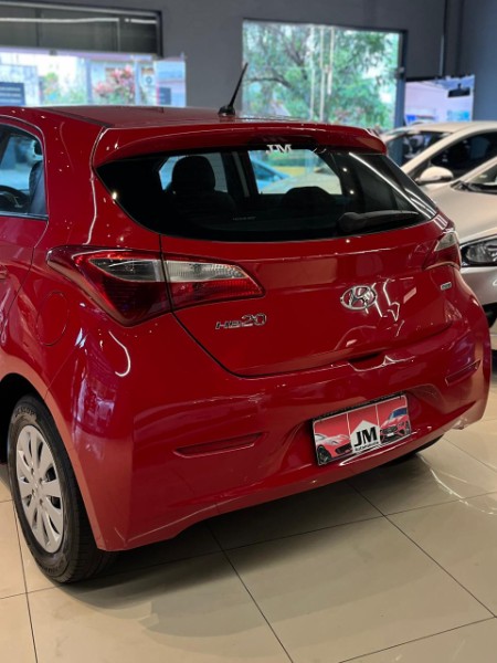 HYUNDAI HB20 1.0 COMFORT PLUS 12V FLEX 4P MANUAL 2014/2014 JM AUTOMÓVEIS VENÂNCIO AIRES / Carros no Vale