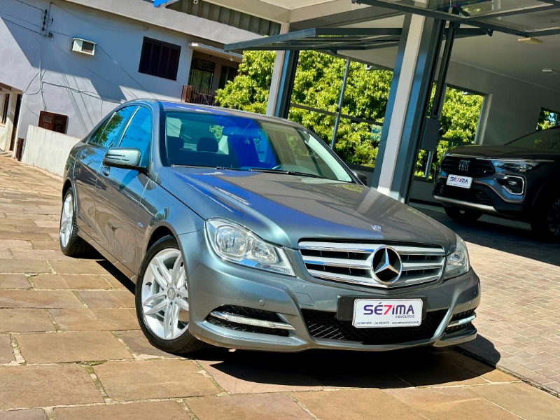 MERCEDES-BENZ C 180 CGI CLASSIC 1.8 16V 156CV 2012/2012 SÉTIMA VEÍCULOS GUAPORÉ / Carros no Vale