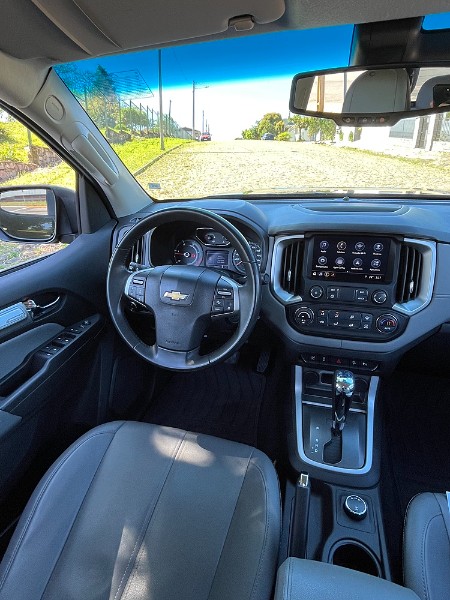 CHEVROLET S10 LTZ DIESEL 4X4 / UNICO DONO 2023/2023 BOSCO AUTOMÓVEIS GUAPORÉ / Carros no Vale