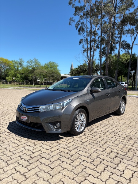 TOYOTA COROLLA 2.0 XEI 16V FLEX 4P AUTOMÁTICO /2015 NEURI VEÍCULOS LAJEADO / Carros no Vale