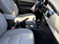 TOYOTA COROLLA 2.0 XEI 16V FLEX 4P AUTOMÁTICO /2015 NEURI VEÍCULOS LAJEADO / Carros no Vale