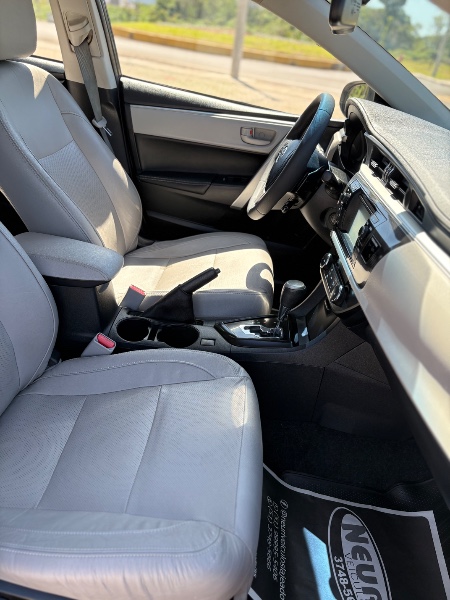 TOYOTA COROLLA 2.0 XEI 16V FLEX 4P AUTOMÁTICO /2015 NEURI VEÍCULOS LAJEADO / Carros no Vale