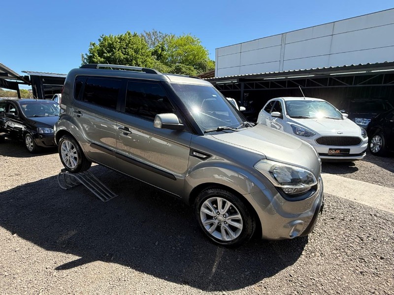 KIA SOUL EX 1.6 16V FLEX 2012/2013 AR MULTIMARCAS VENÂNCIO AIRES / Carros no Vale