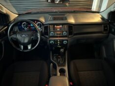 FORD RANGER XLS 2.2 4X4 CD DIESEL AUT. /2019 IDEAL VEÍCULOS LAJEADO / Carros no Vale