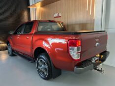 FORD RANGER XLS 2.2 4X4 CD DIESEL AUT. /2019 IDEAL VEÍCULOS LAJEADO / Carros no Vale