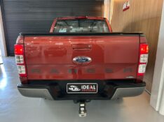 FORD RANGER XLS 2.2 4X4 CD DIESEL AUT. /2019 IDEAL VEÍCULOS LAJEADO / Carros no Vale