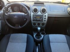 FORD FIESTA SEDAN 1.6 2013/2014 ALTERNATIVA VEÍCULOS LAJEADO / Carros no Vale