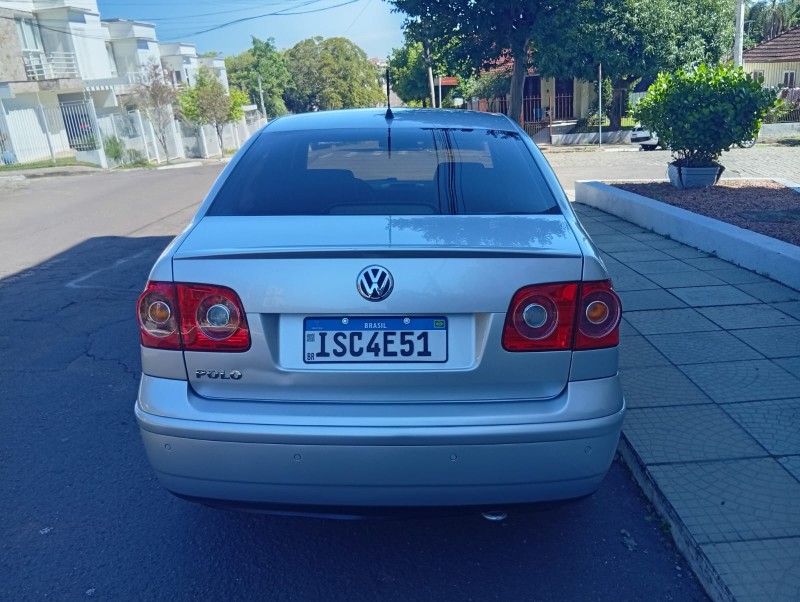 VOLKSWAGEN POLO SEDAN 1.6 2011/2011 ALTERNATIVA VEÍCULOS LAJEADO / Carros no Vale
